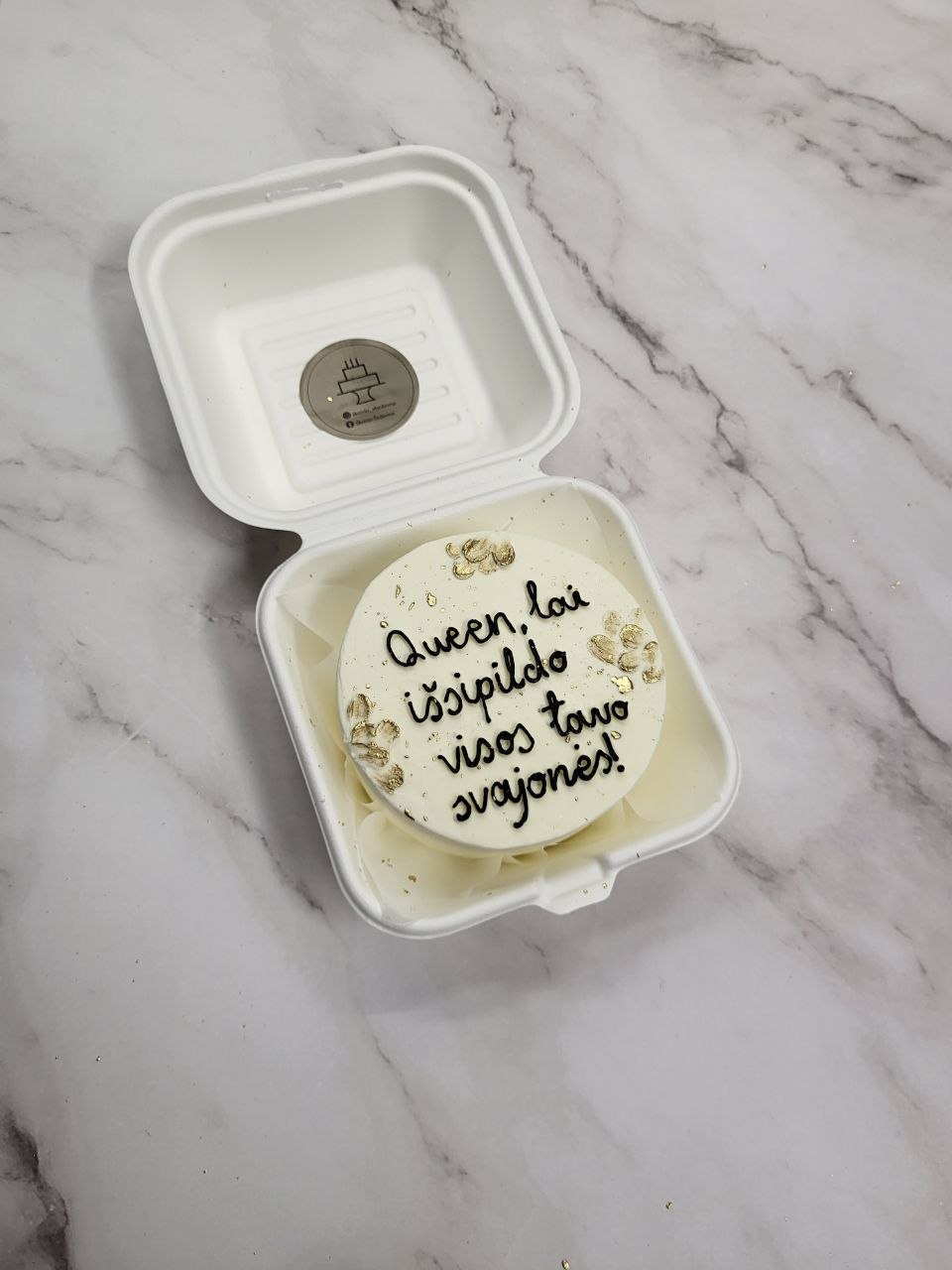 Bento tortas su užrašu